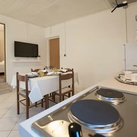 Cozy Josipa Apartman