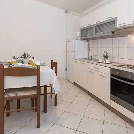 Apartment Cozy Josipa
