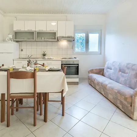 Apartment Cozy Josipa